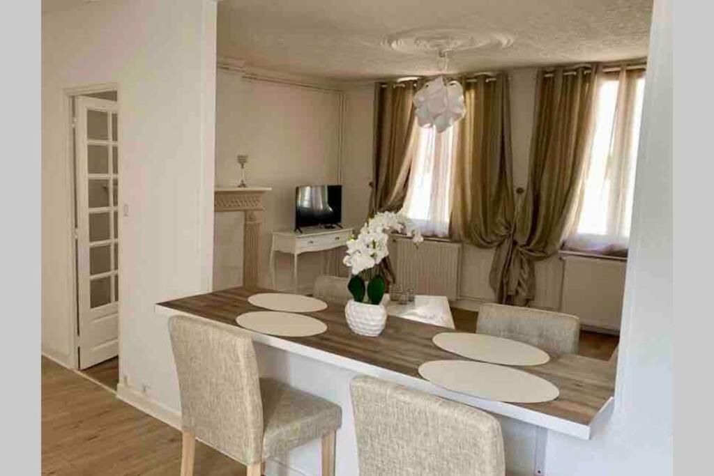 Apartament Le Roi Avranches Zewnętrze zdjęcie